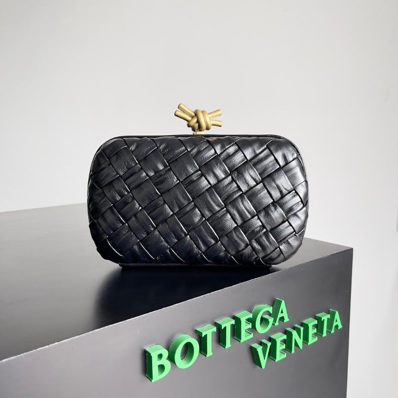Bottega Veneta Clutches Bags 717622 black